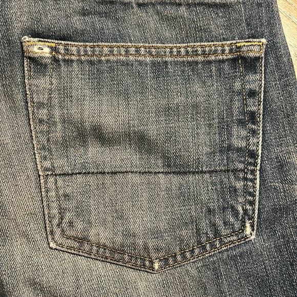 Abercrombie and Fitch flare 32WX 30 L worn-in men’s jeans. - Picture 3 of 9